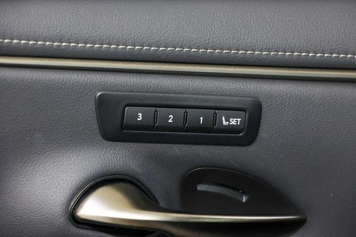 Iridium 2023 Lexus ES 350 Base