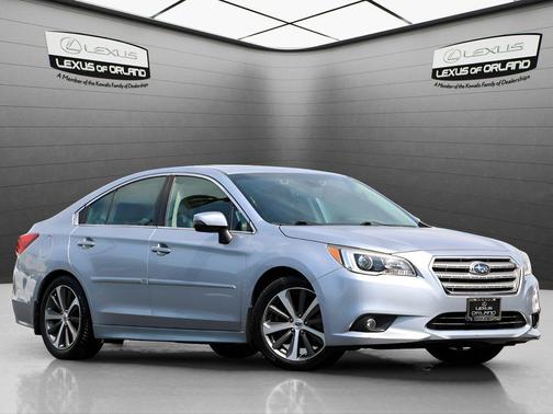 Ice Silver Metallic 2017 Subaru Legacy Limited