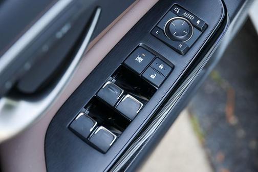 Eminent White Pearl 2023 Lexus ES 300h Base