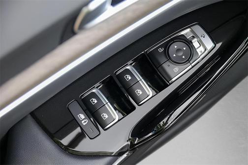 2022 Kia K5 EX