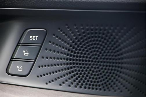 2022 Kia K5 EX