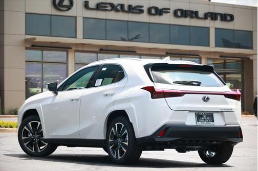 2025 Lexus UX 300h Premium