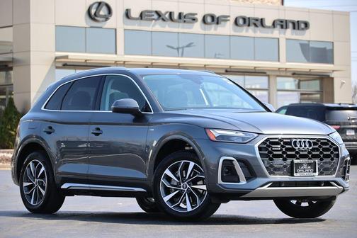 Daytona Gray Pearl Effect 2022 Audi Q5 45 S line Premium Plus