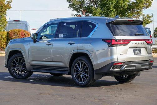 2025 Lexus LX 700h F SPORT