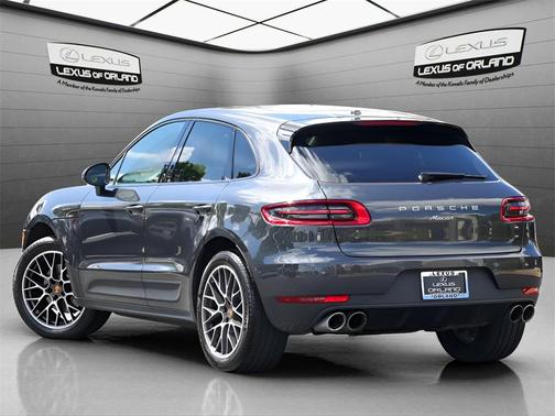2018 Porsche Macan Sport Edition
