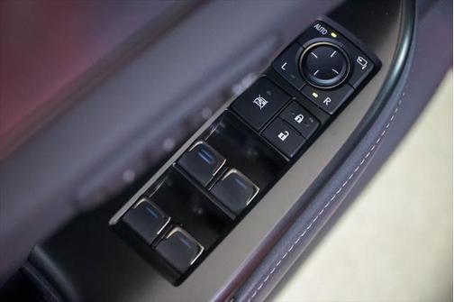 2023 Lexus NX 450h+ F SPORT Handling