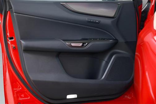 2023 Lexus NX 450h+ F SPORT Handling