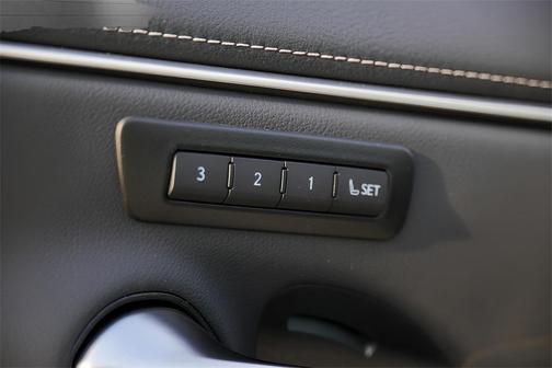 2025 Lexus ES 350 Base