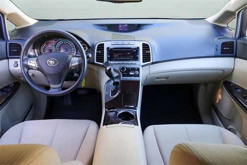 2012 Toyota Venza LE