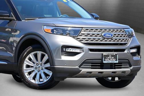 Gray Metallic 2024 Ford Explorer Limited