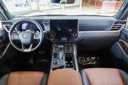 Eminent White Pearl 2025 Lexus GX 550 Luxury+
