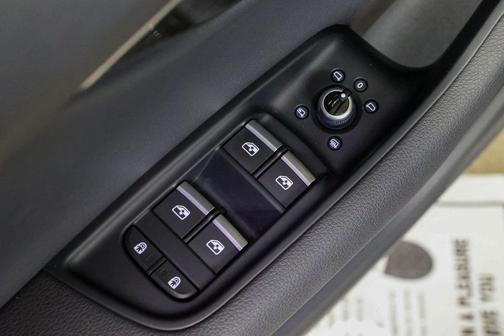 2022 Audi Q7 55 Premium