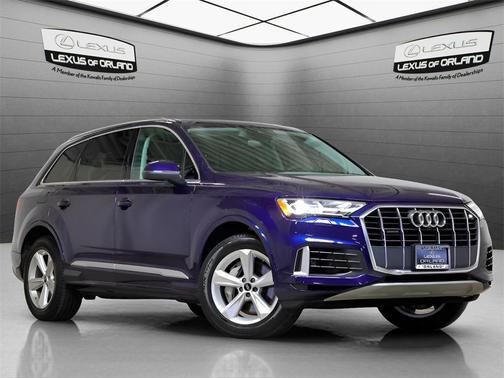 2022 Audi Q7 55 Premium