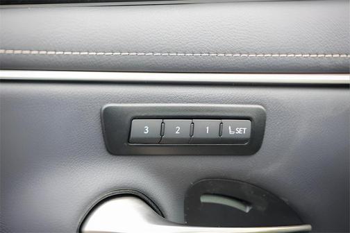 2025 Lexus ES 350 Base