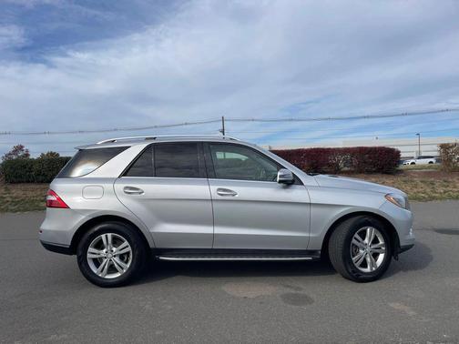 2015 Mercedes-Benz M-Class 4MATIC