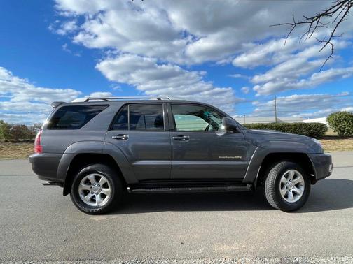 2004 Toyota 4Runner SR5 Sport