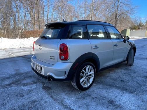 2012 MINI Cooper S Countryman Base