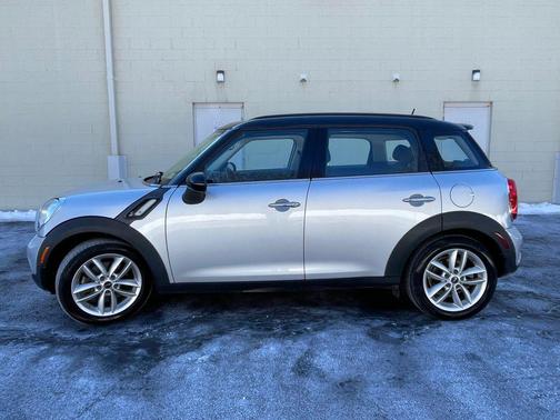 2012 MINI Cooper S Countryman Base