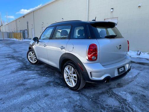 2012 MINI Cooper S Countryman Base