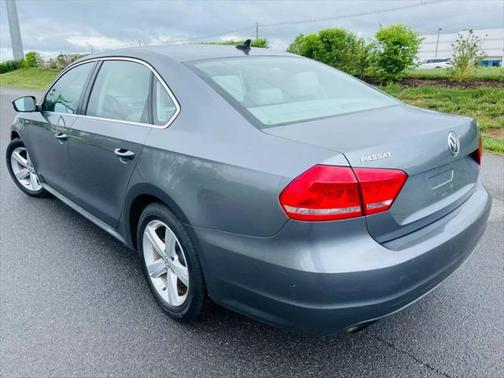 2014 Volkswagen Passat 1.8T S