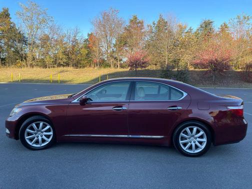 2007 Lexus LS 460 Base