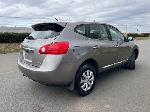 2012 Nissan Rogue S