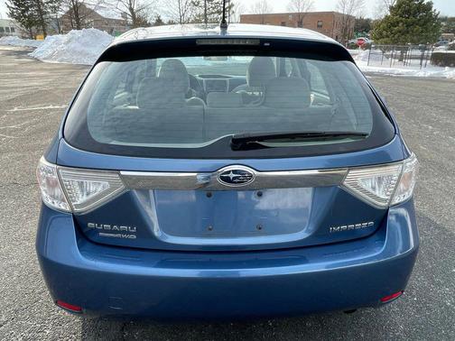 2010 Subaru Impreza 2.5 i