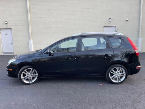 2012 Hyundai Elantra Touring SE