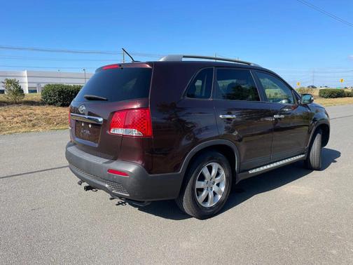 2012 Kia Sorento LX