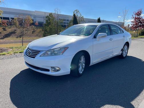 2011 Lexus ES 350 Base