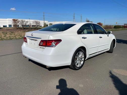 2011 Lexus ES 350 Base
