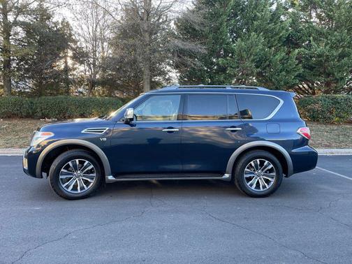 2017 Nissan Armada SL
