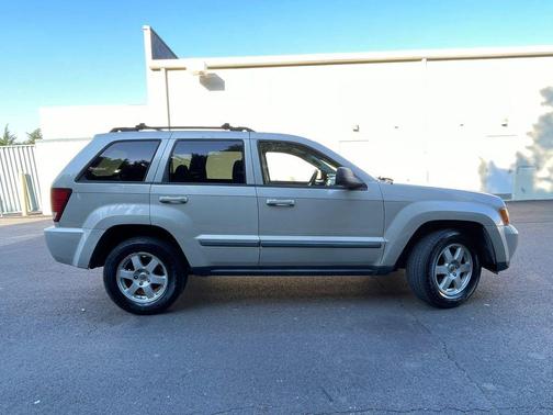 Bright Silver Metallic Clearcoat 2008 Jeep Grand Cherokee Laredo