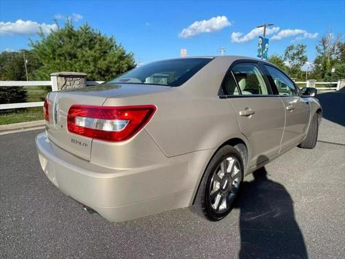 2006 Lincoln Zephyr Sedan 4D