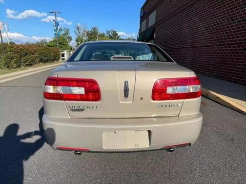 2006 Lincoln Zephyr Sedan 4D