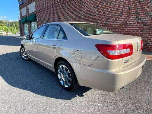 2006 Lincoln Zephyr Sedan 4D