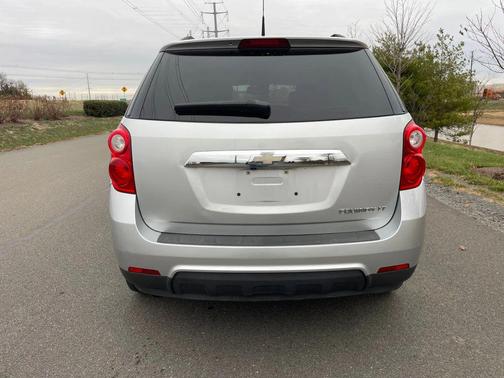 2011 Chevrolet Equinox 2LT