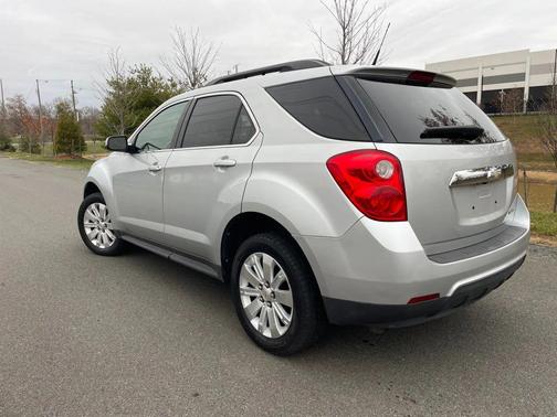 2011 Chevrolet Equinox 2LT