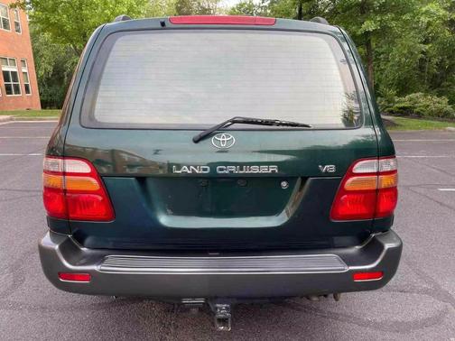 2000 Toyota Land Cruiser Base
