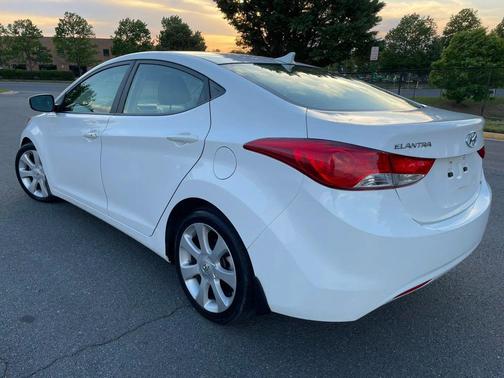 White 2013 Hyundai ELANTRA Limited