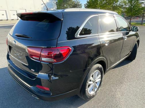 Ebony Black 2020 Kia Sorento LX