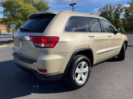 2011 Jeep Grand Cherokee Laredo