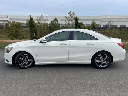 2014 Mercedes-Benz CLA-Class Base