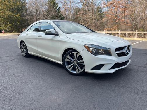 2016 Mercedes-Benz CLA-Class Base