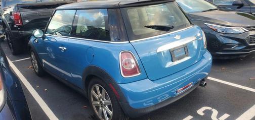 2013 MINI Hardtop Cooper