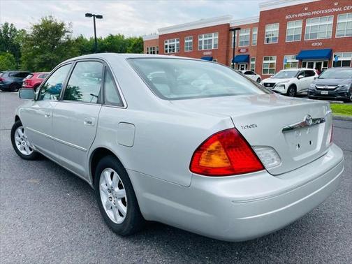 2001 Toyota Avalon XLS