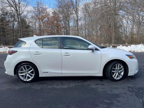 2015 Lexus CT 200h CT 200h Hatchback 4D