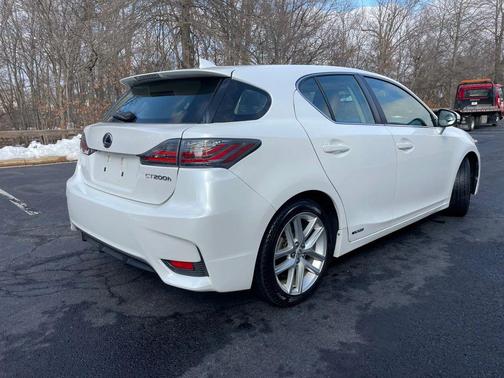 2015 Lexus CT 200h CT 200h Hatchback 4D