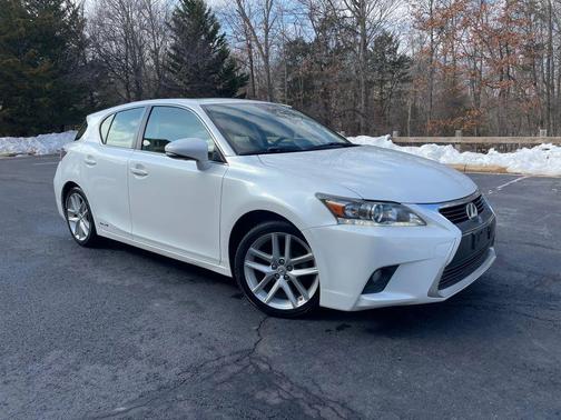 2015 Lexus CT 200h CT 200h Hatchback 4D