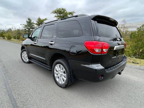 2016 Toyota Sequoia Platinum